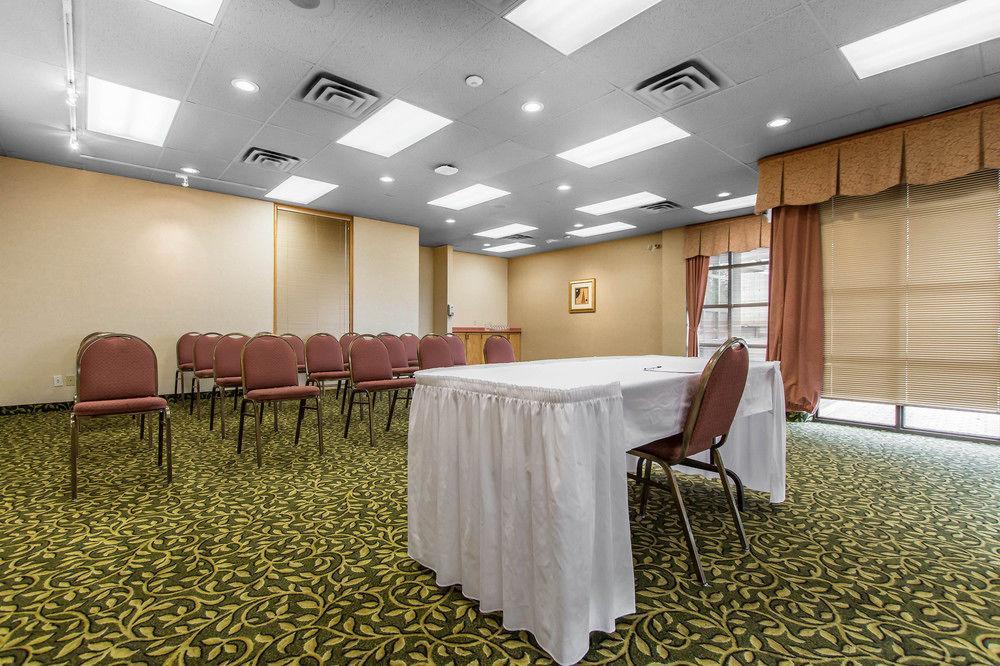 Quality Inn & Suites Bay Front Су-Сент-Мари Экстерьер фото
